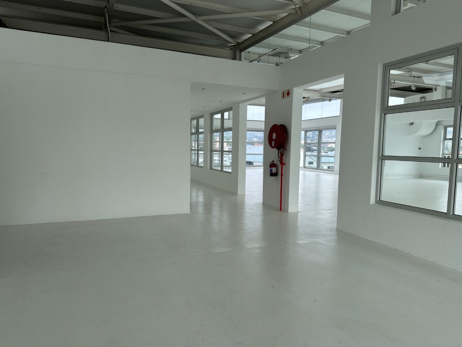 To Let commercial Property for Rent in Gardens Western Cape